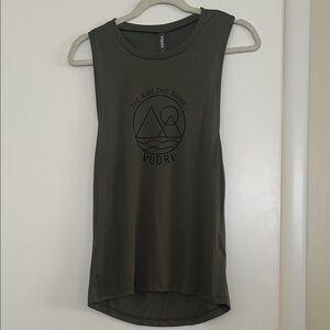 NWT - Vuori The Rise The Shine Tank Top - Oregano